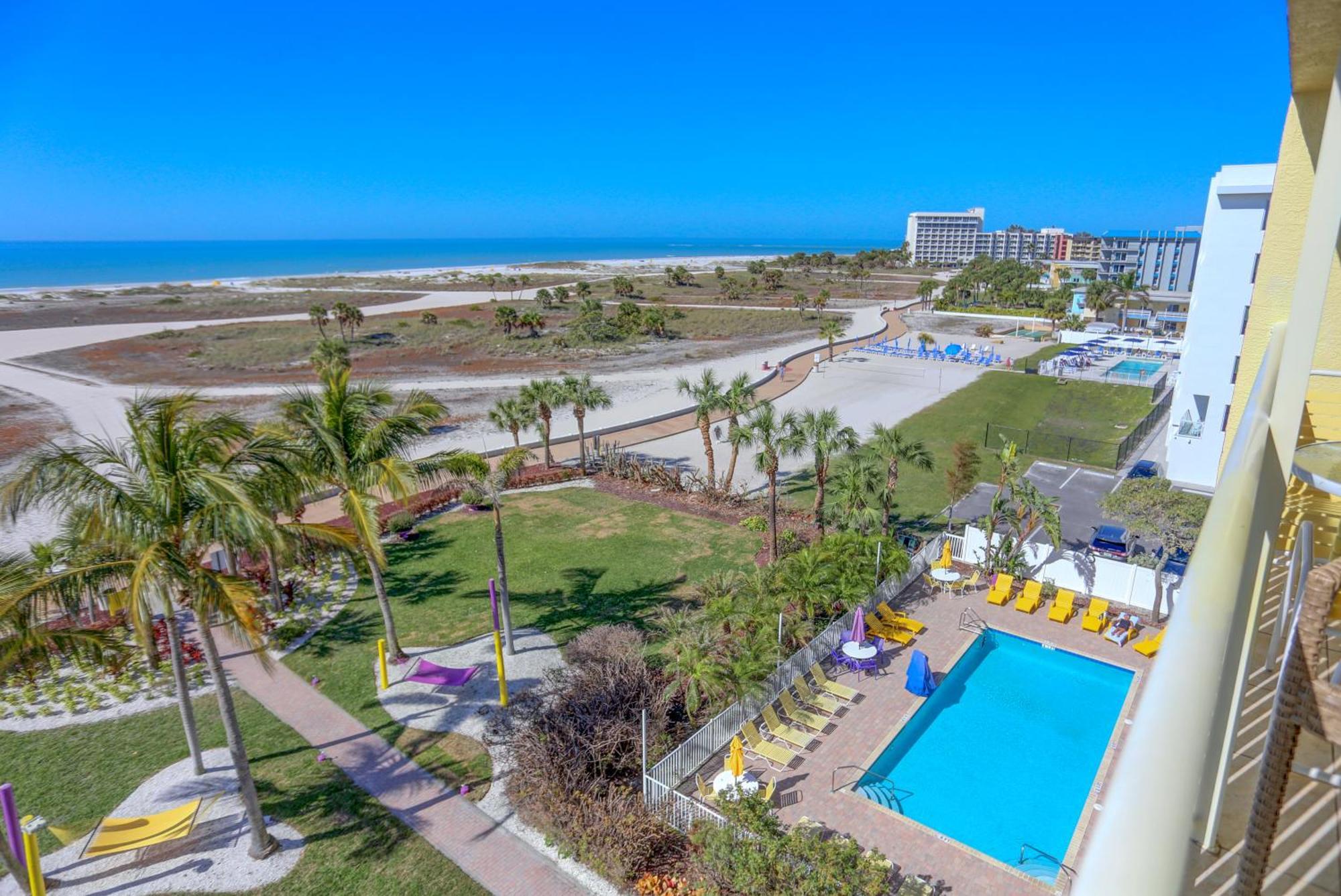South Beach Condo Hotel By Travel Resort Services, Inc. St. Pete Beach Exteriér fotografie